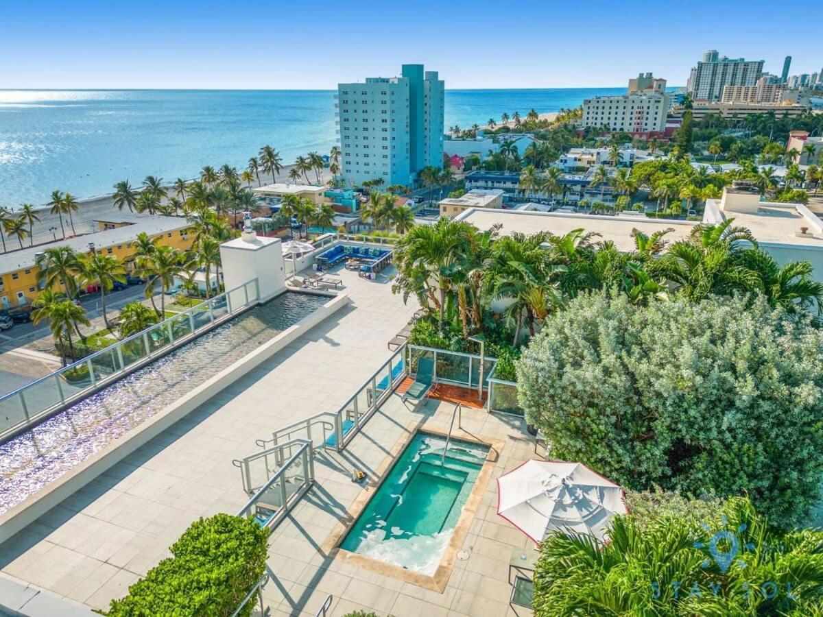 הוליווד Tropical Oasis - Rooftop Pool- Near Beach - Gym מראה חיצוני תמונה