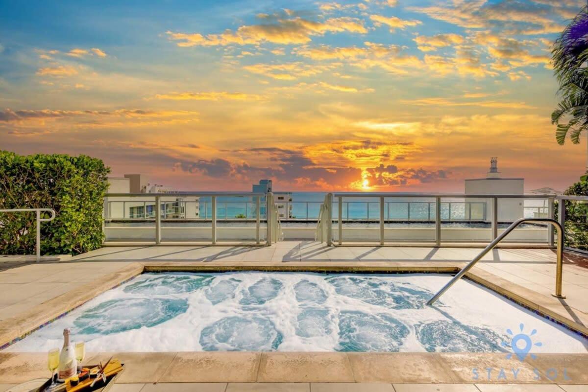 הוליווד Tropical Oasis - Rooftop Pool- Near Beach - Gym מראה חיצוני תמונה